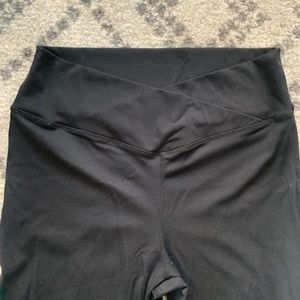 Halara Black Cross Waist Flare Leggings In My Feels Medium